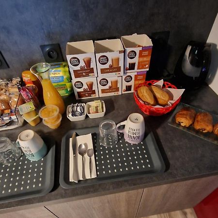 Chambre Chez L Habitant Petit Dejeuner Compris Fréjus Buitenkant foto