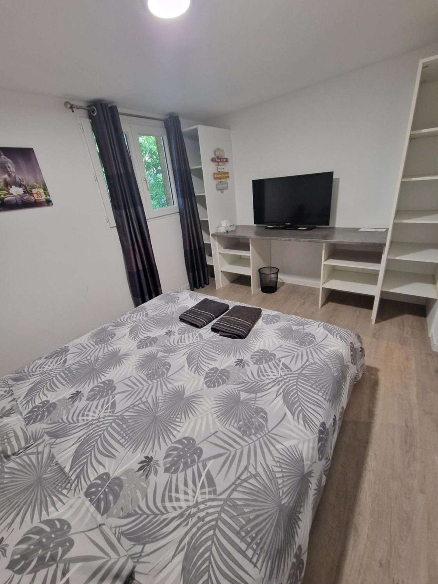 Chambre Chez L Habitant Petit Dejeuner Compris Fréjus Buitenkant foto